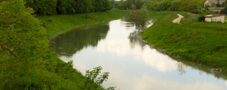 Wandern entlang des Sio Kanals